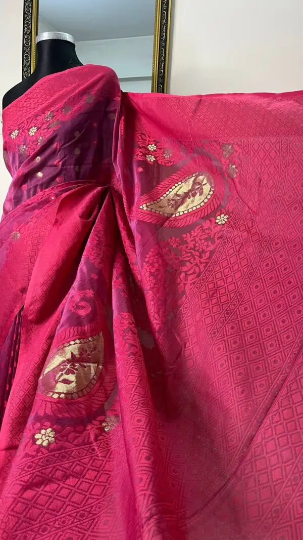 Tencel Jamdani Magenta TLJ-37